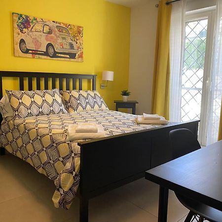 كاستيلاّماري دي ستا Mareluna B&B الغرفة الصورة